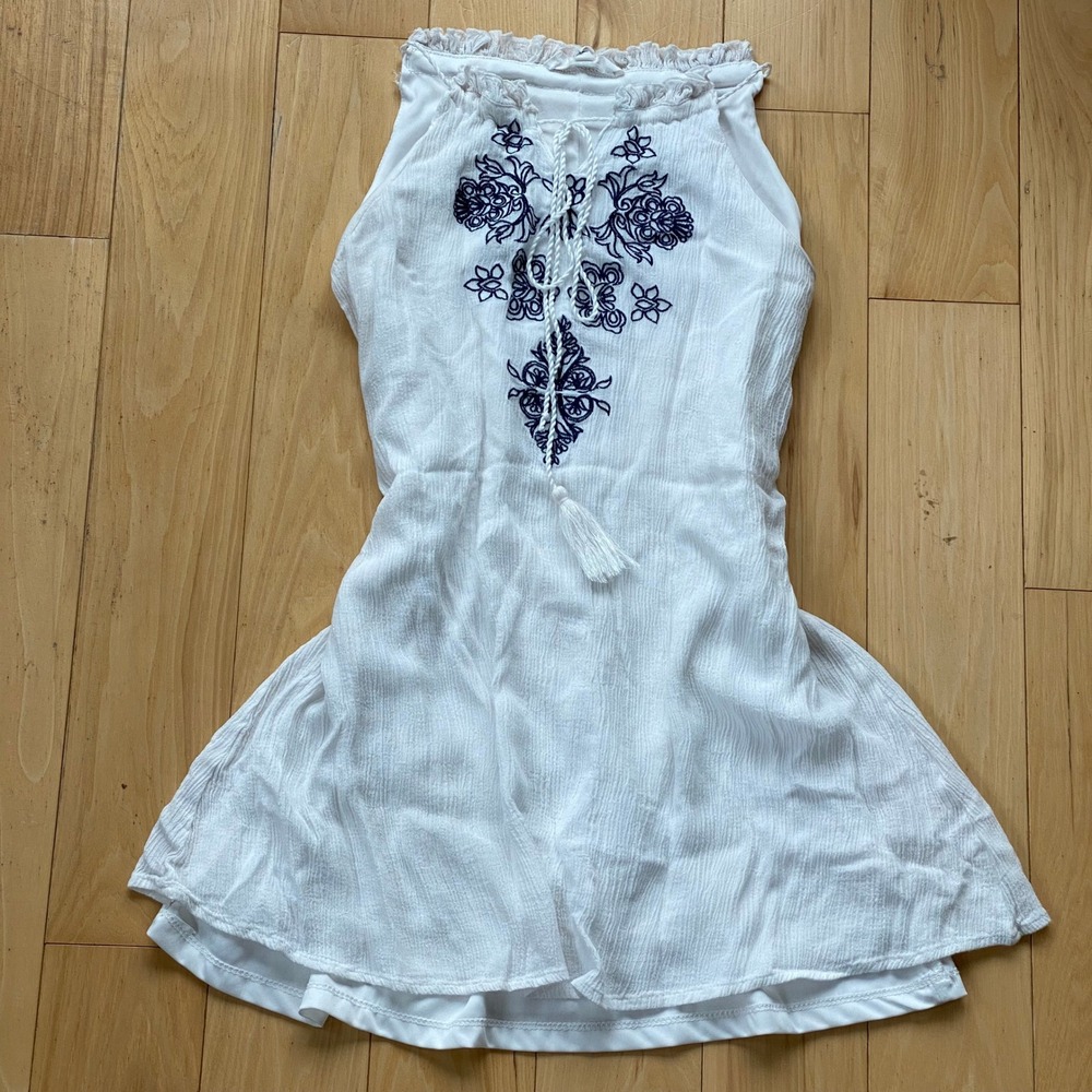 Love Tree Boho White Blue Embroidered Tank Top Tassel Tie Halter Cami - Small